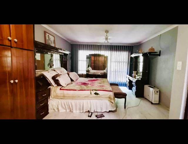 4 BEDROOM HOUSE FOR SALE IN FERRYVALE